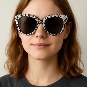 Quay Australia Monochrome Patterned Sunglasses